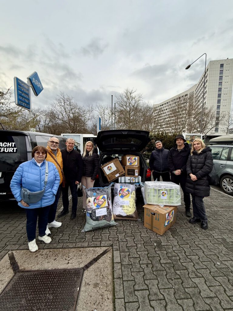 Licht und Wärme für die Ukraine unterwegs